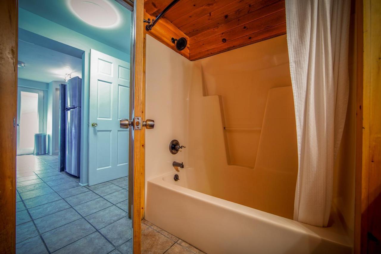 Вилла Serene Mountain Getaway, Hot Tub, Sauna, Lake View, Swim, Fish, Hiking, Ev Plugin Бун Экстерьер фото